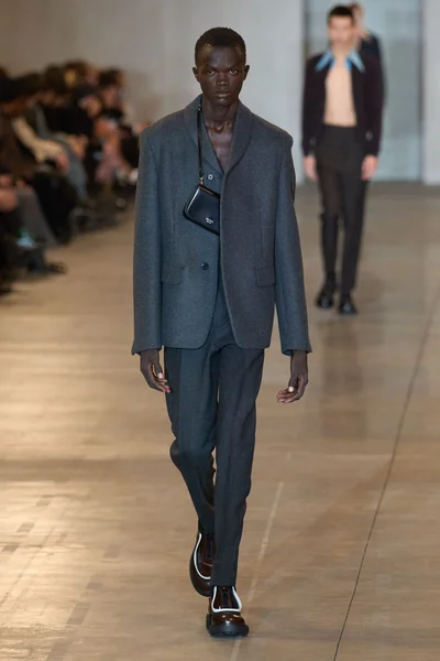 Look 6